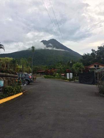 ARENAL VOLCANO ARENAL VOLCANO